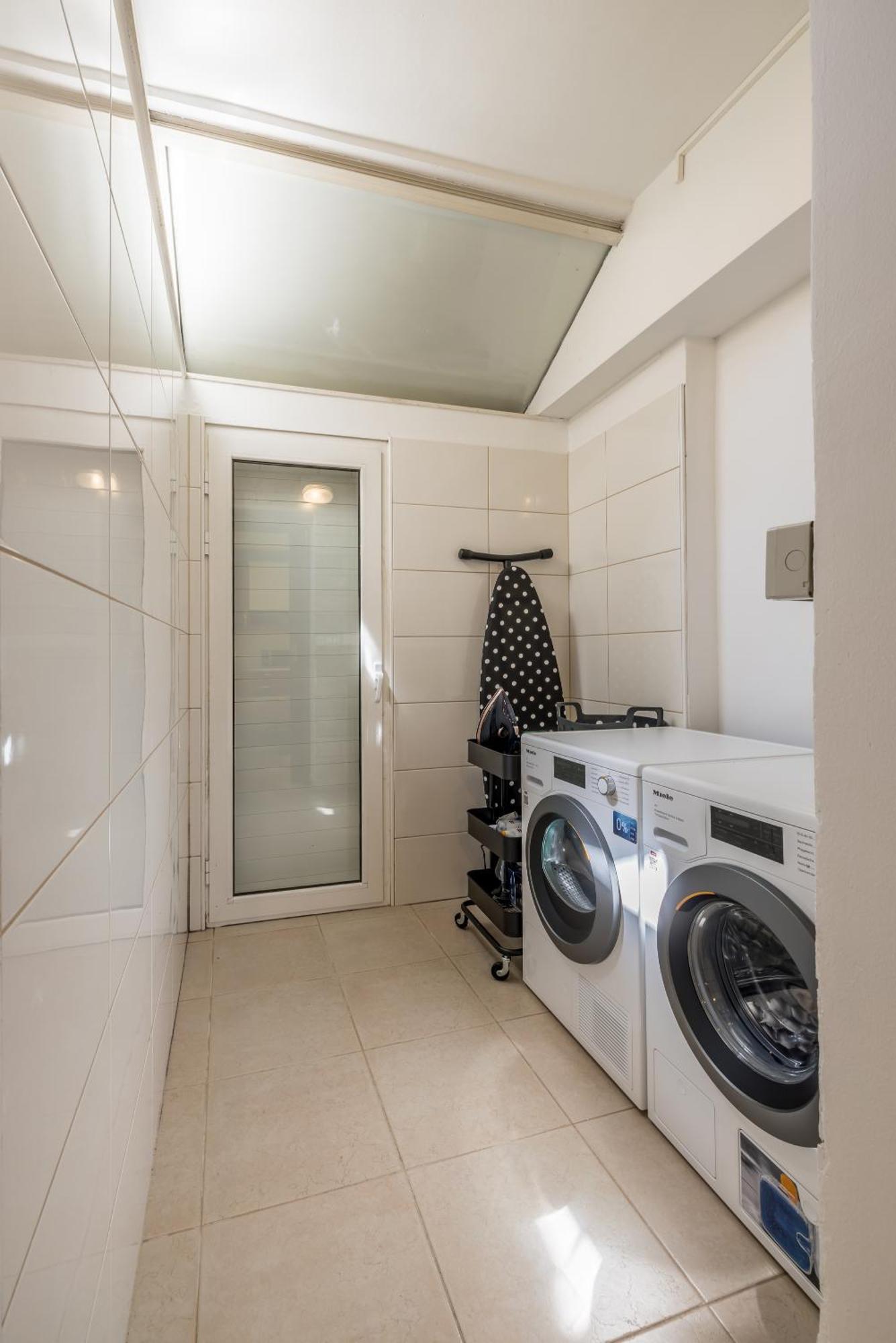 Oasis By Bacvice Beach, Private Parking & Garden - Casa Moro Apartament *